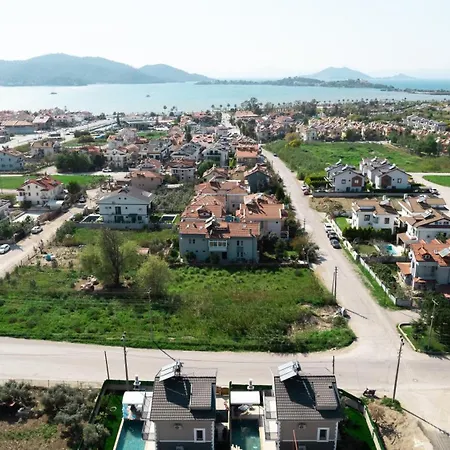 Goel Villalari Villa